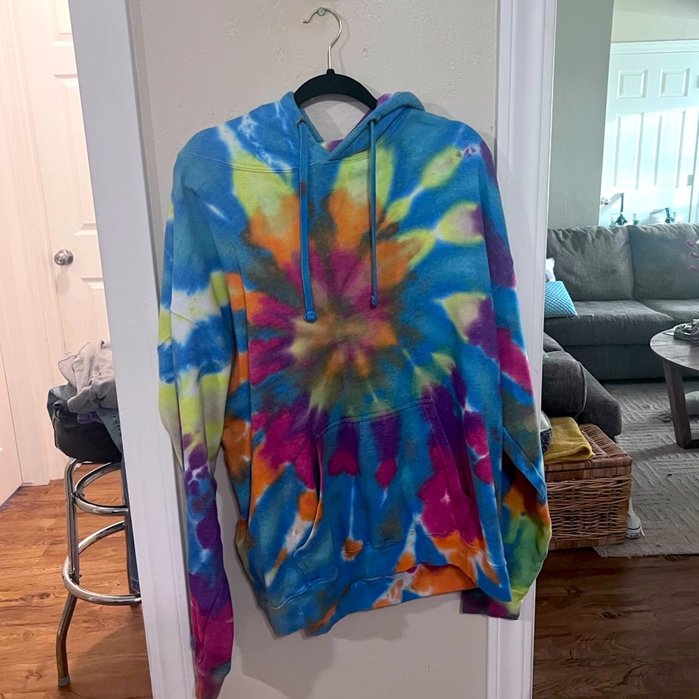 Oversized Blue Tie-Dye Hoodie